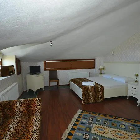Casa * Эджеабат