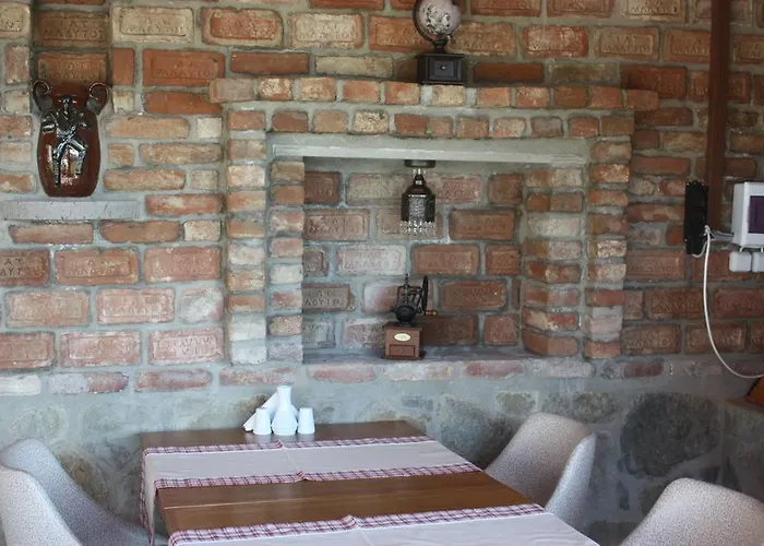 Casa By Kirte Эджеабат